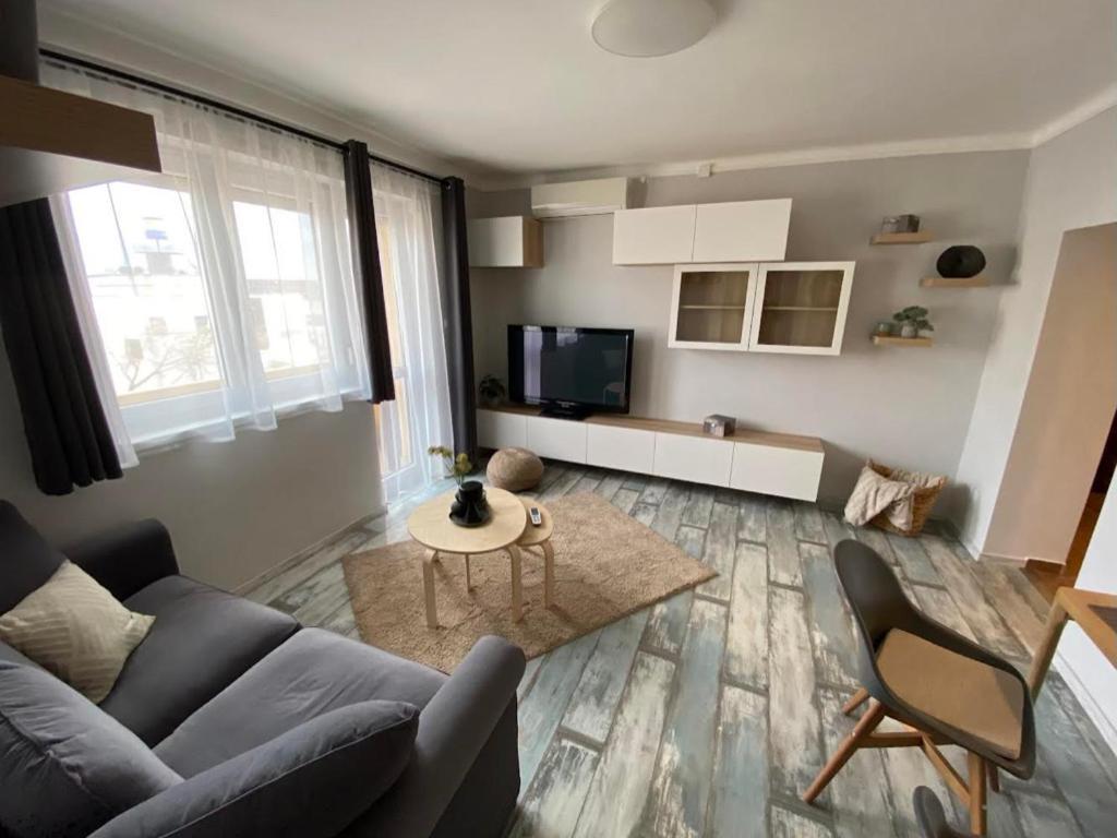 Chill Apartman มิชโคลซ์ ภายนอก รูปภาพ