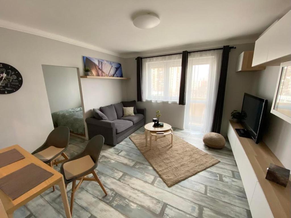 Chill Apartman มิชโคลซ์ ภายนอก รูปภาพ